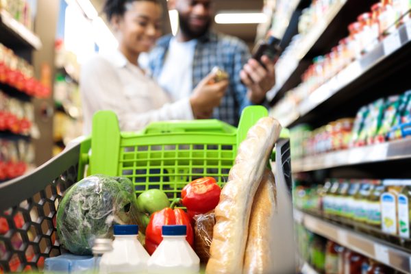 how to track family spending